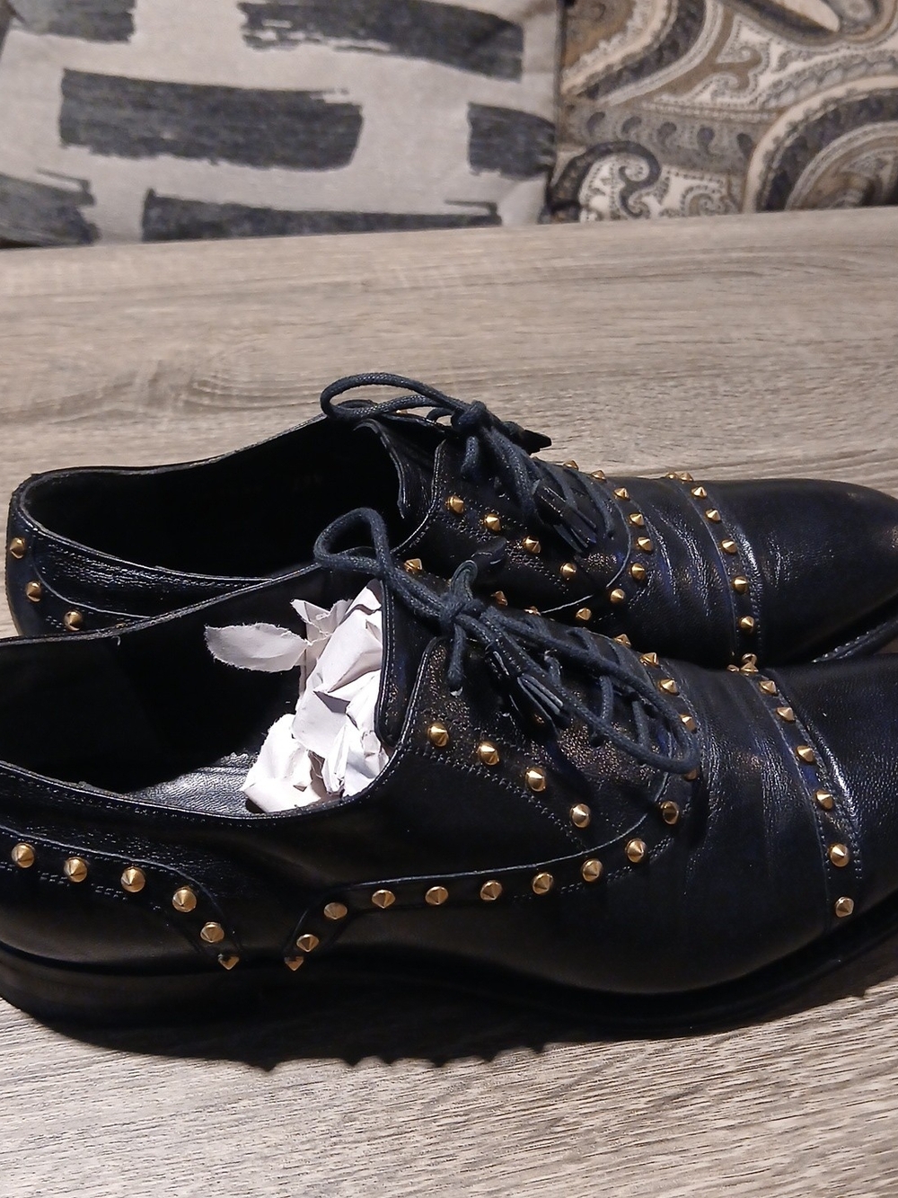 Gucci Betis Glamour Studded Black Leather Oxfords Sz 39.5 IT (US Women's 9.5) - Picture 5 of 16